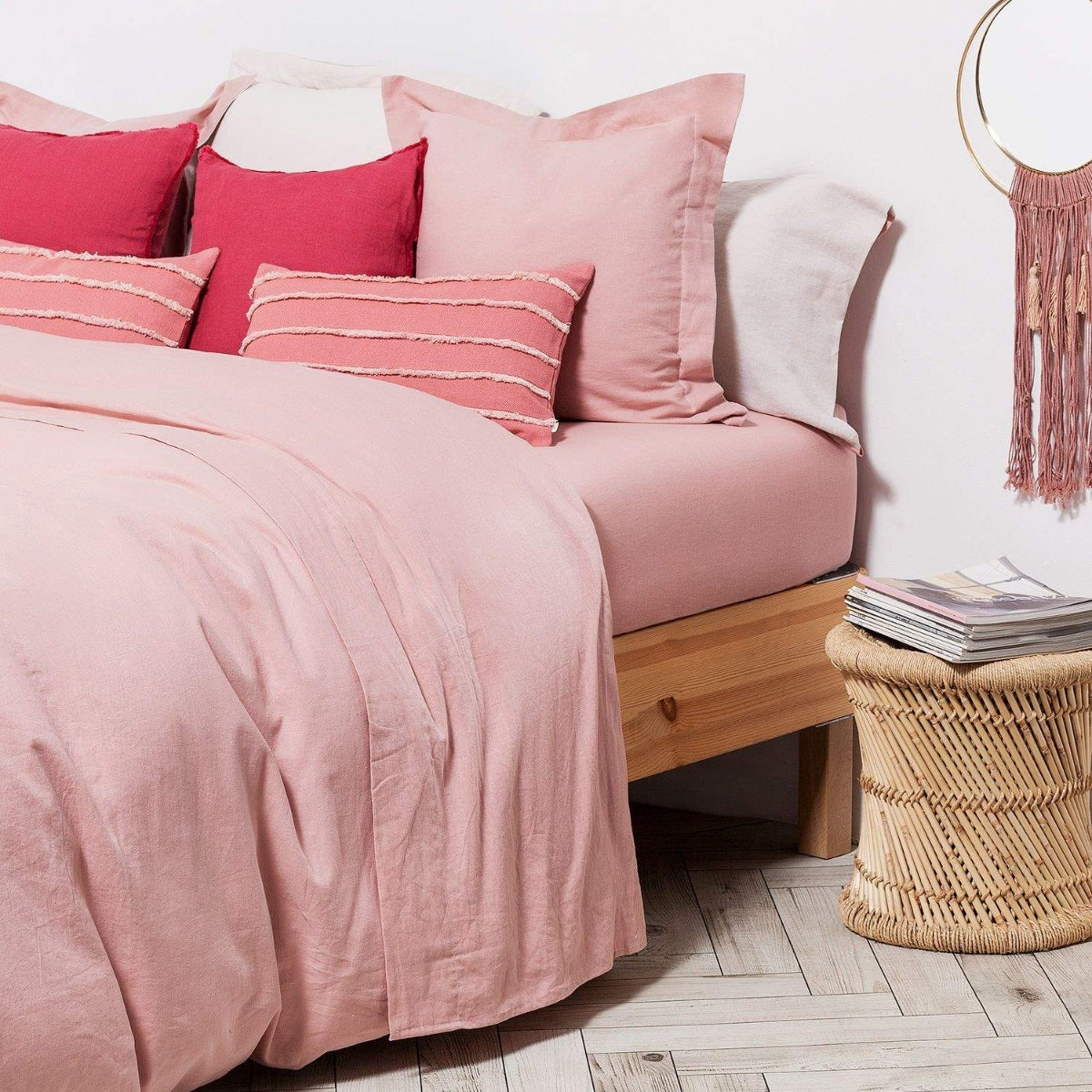 LINLOV-SABAN-A ROSA OSCURO-1