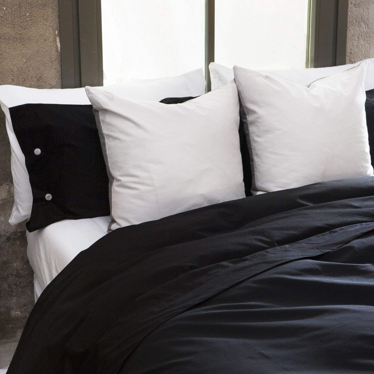 BESTO-FALMO-A NEGRO-0