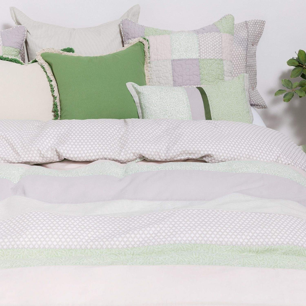 PLANT-FNORD-A VERDE-1