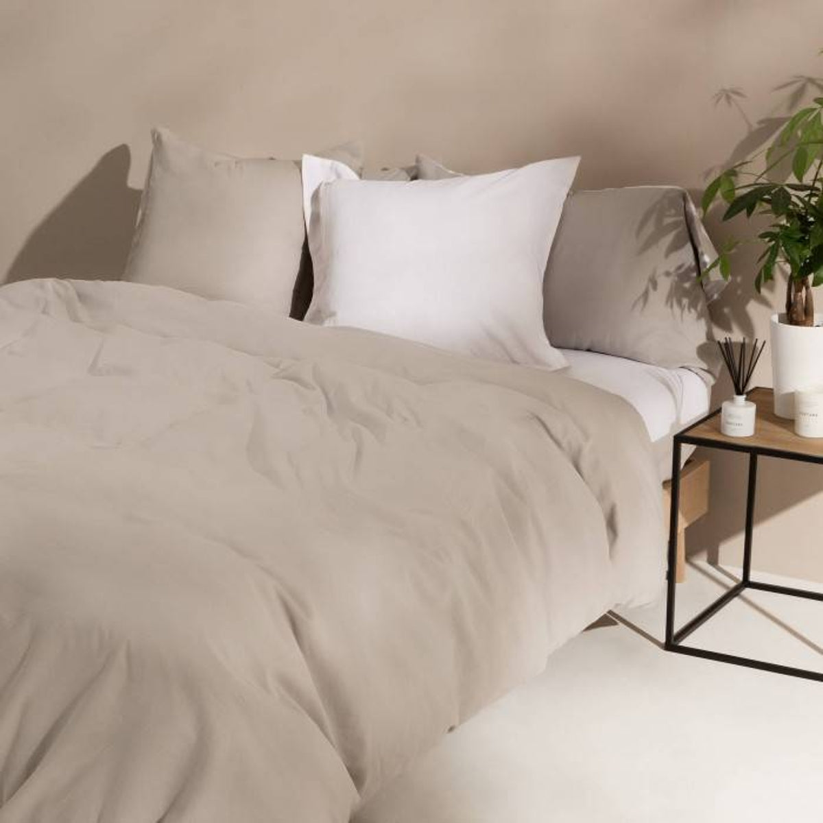 LINLOV-FNORD-A BLANCO-2