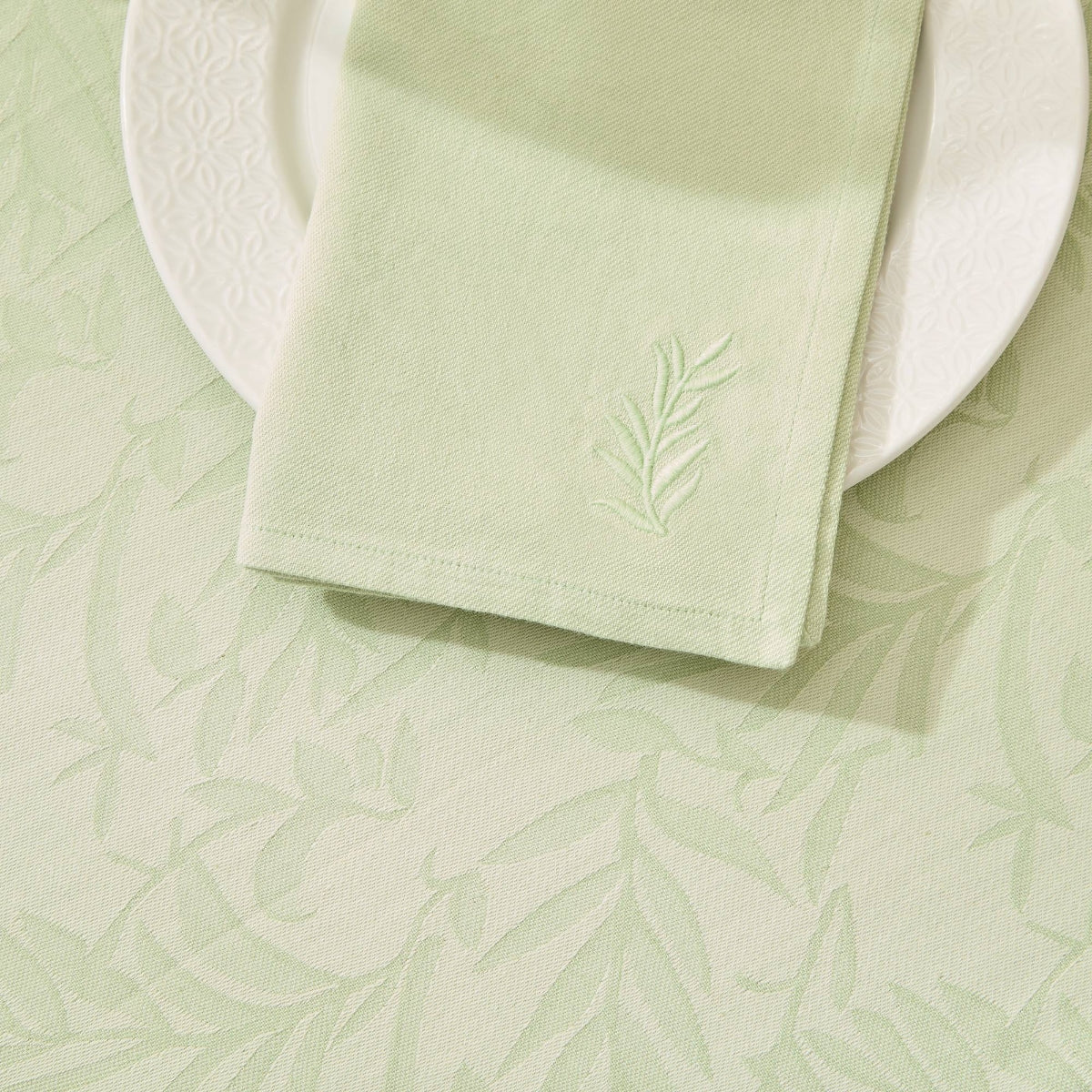 MILU-MANTE-A VERDE-2