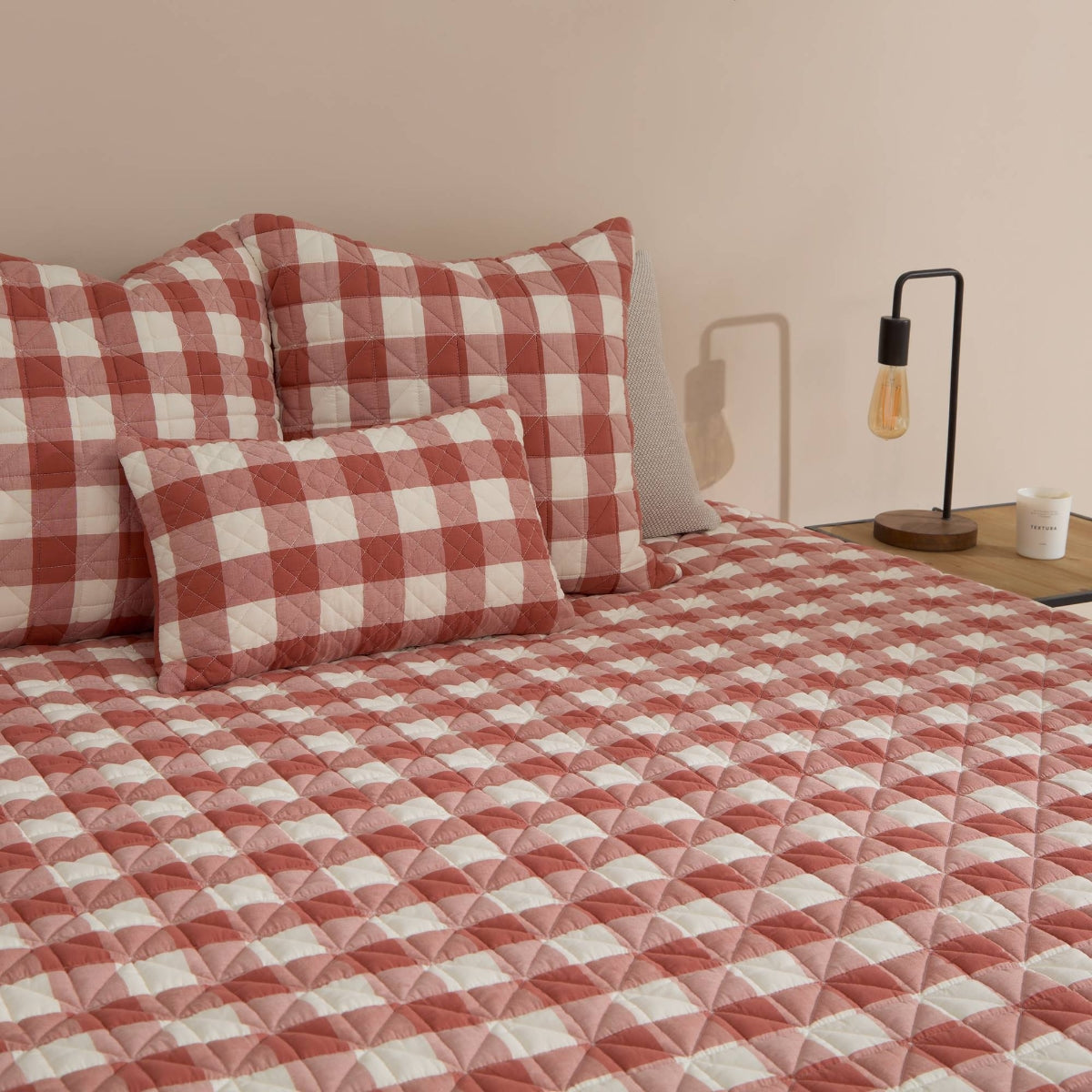 GRAVIC-COLCH-A TEJA-1