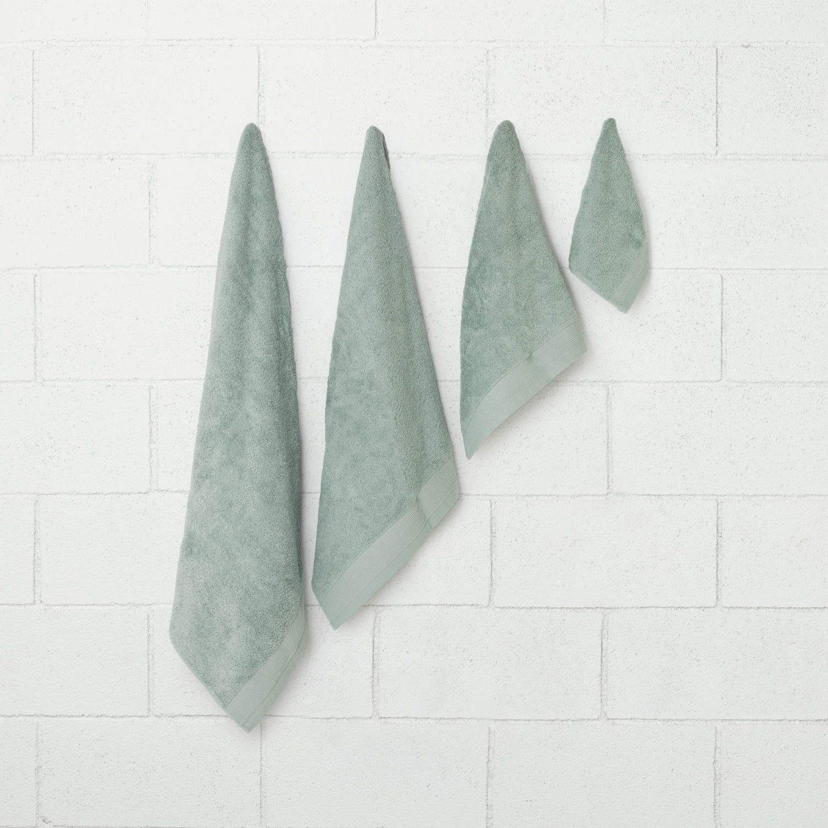 NILO-TOALB-A AZUL MEDIO-1