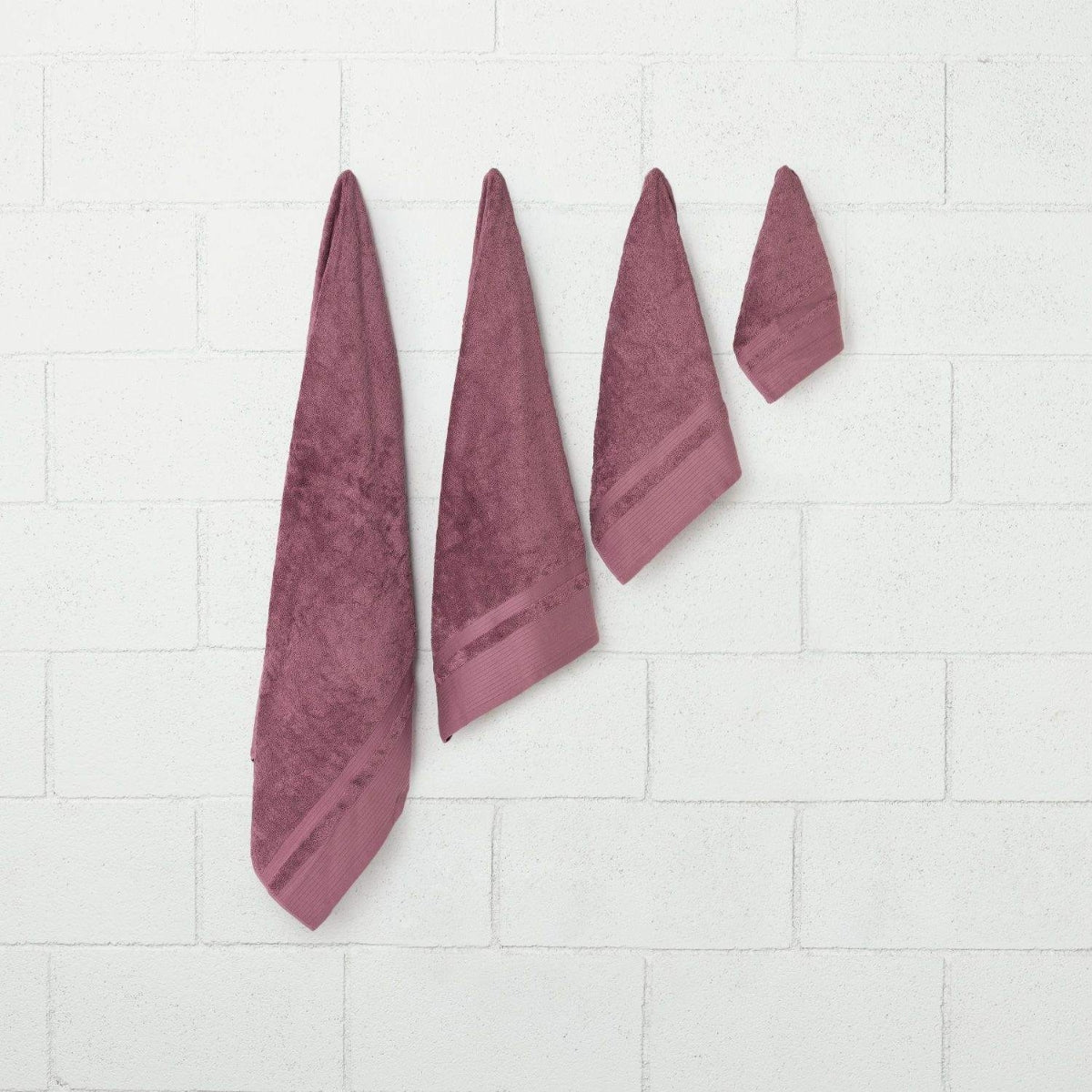 SUBLIM-TOALB-A LILA MALVA-1