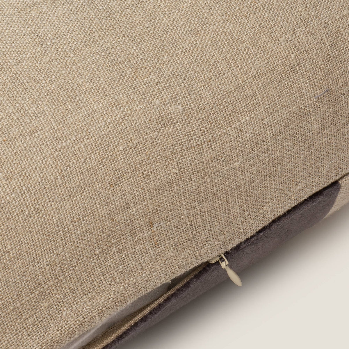 MEDIAN-COJIN-A GRIS OSCURO-4