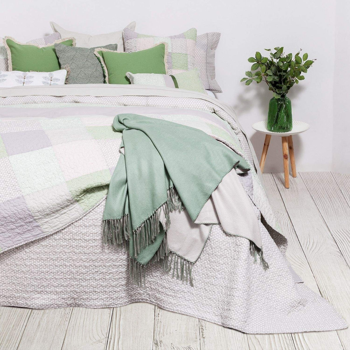 PLANT-FNORD-A VERDE-3