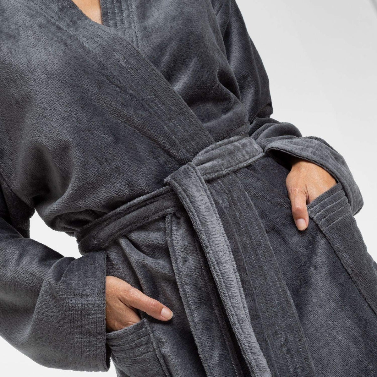 KIMONO-ALBOR-A GRIS OSCURO-2