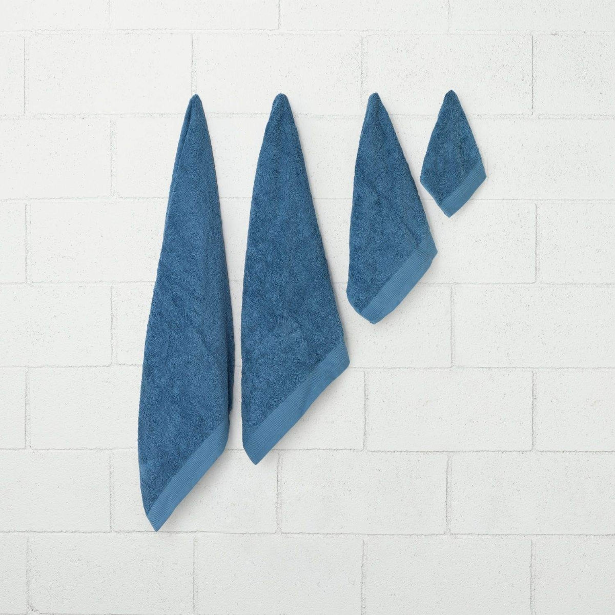 NILO-TOALB-A AZUL-1